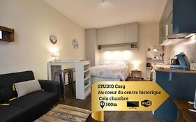 Studio Cosy Abondance au Coeur du Centre Historique -Wifi-Coin chambre